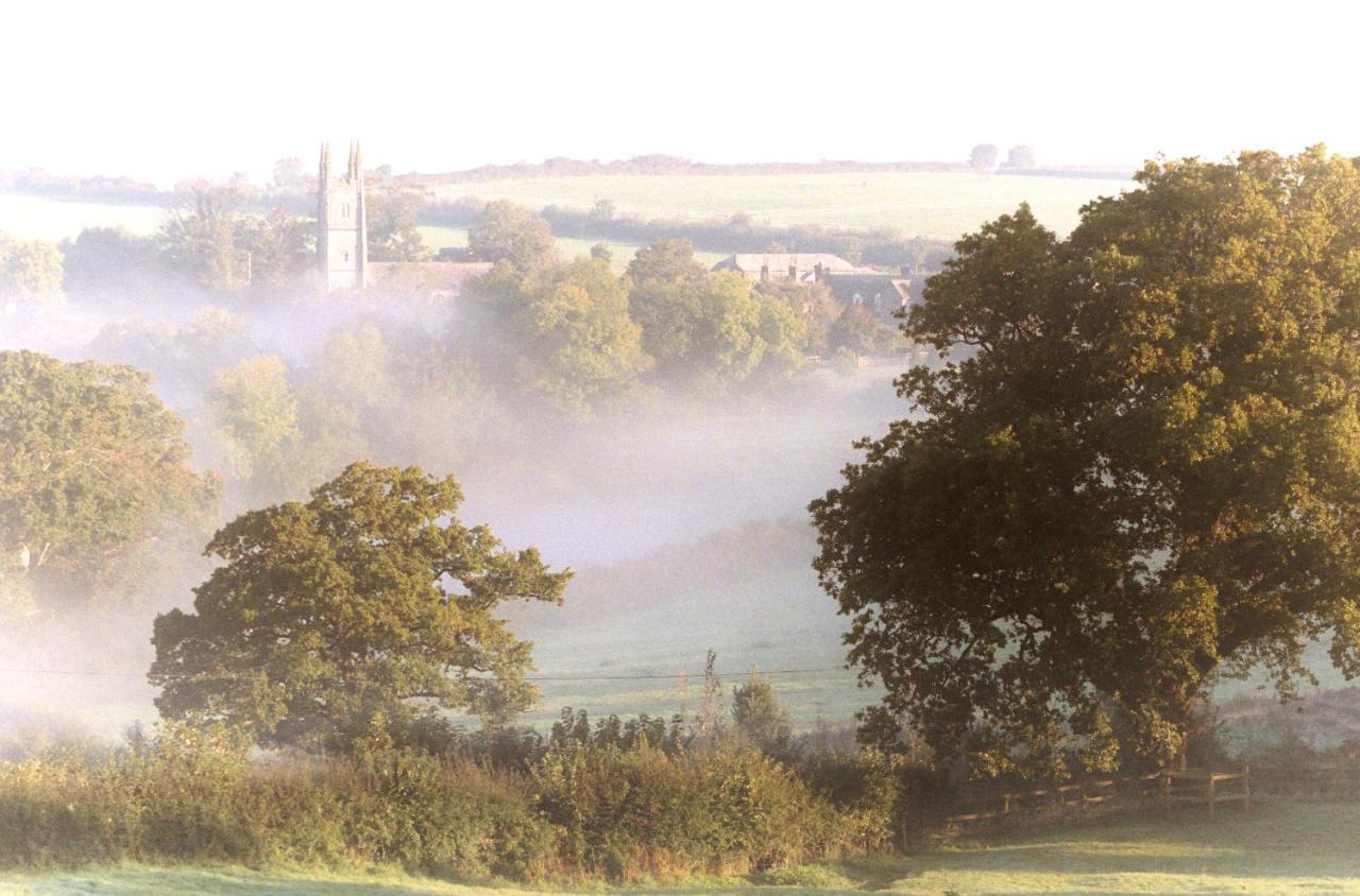 Devon Country Paradise 塔维斯托克 外观 照片