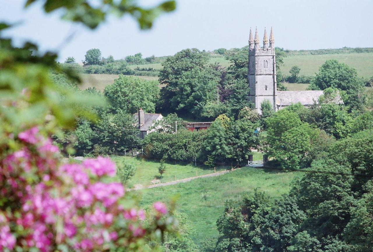 Devon Country Paradise 塔维斯托克 外观 照片